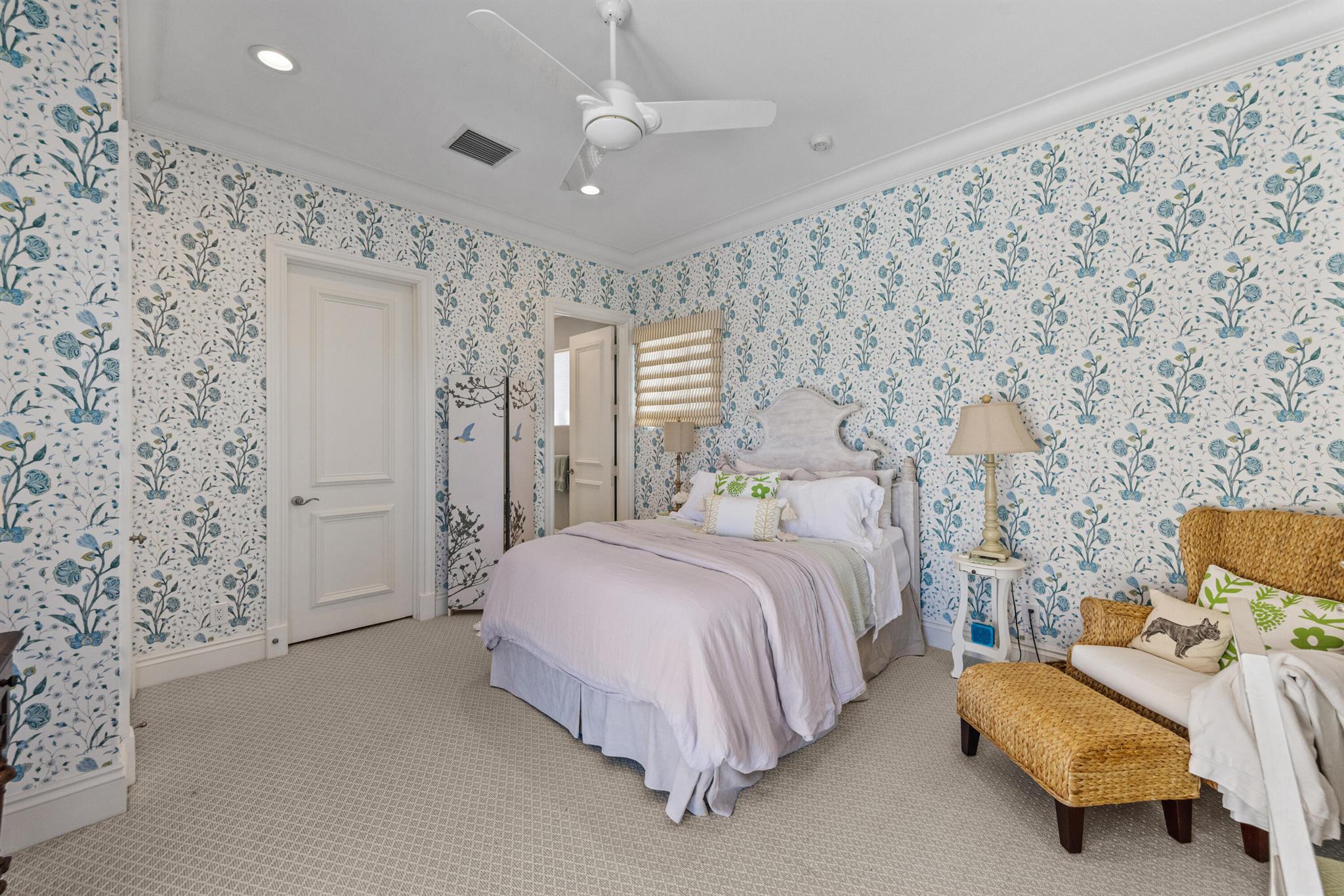 DELRAY ISLE - Residential