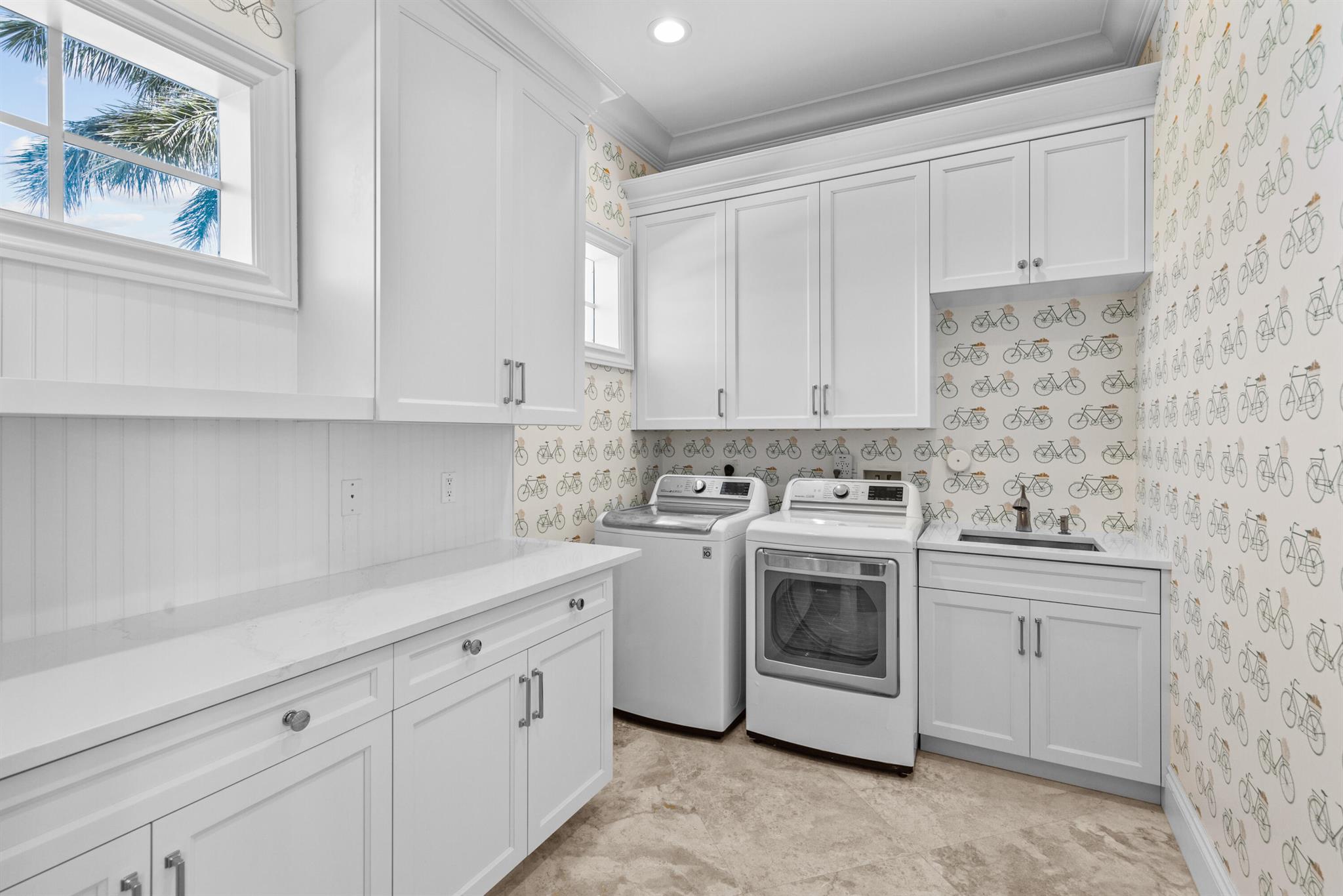 DELRAY ISLE - Residential