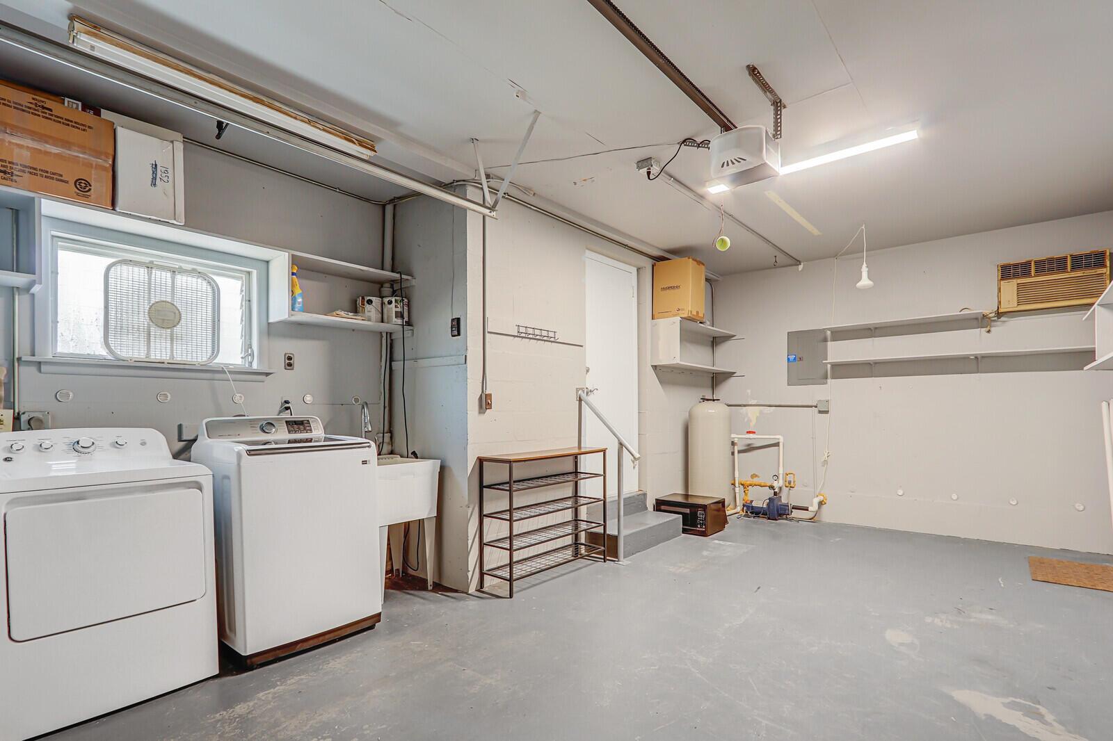 PLEASANT RIDGE - Residential Lease