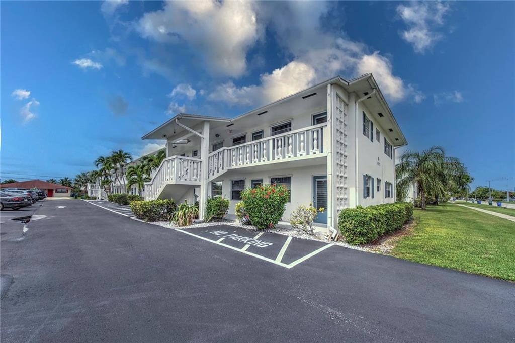 Winfield Gardens - Residential