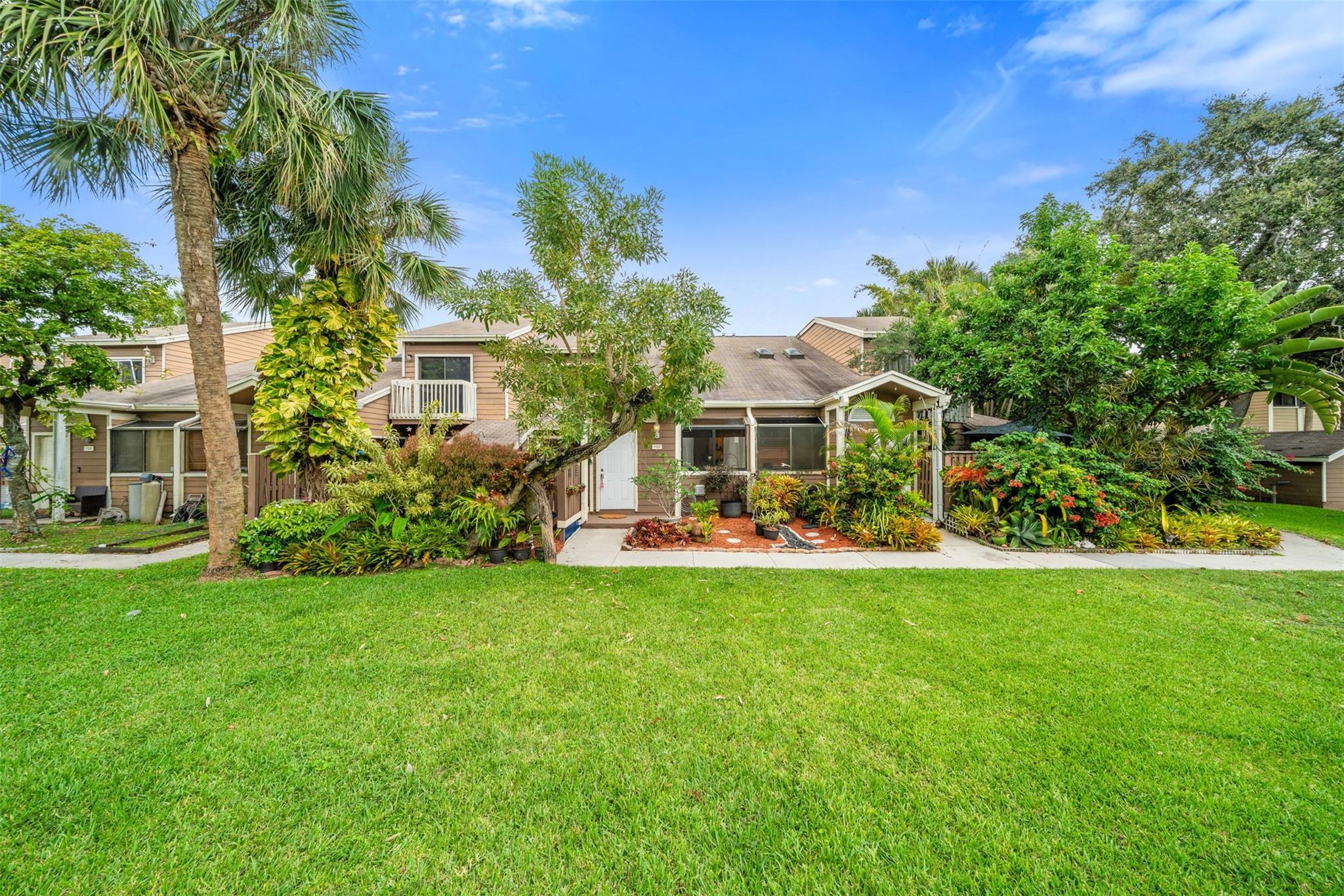 Players Place - Residential