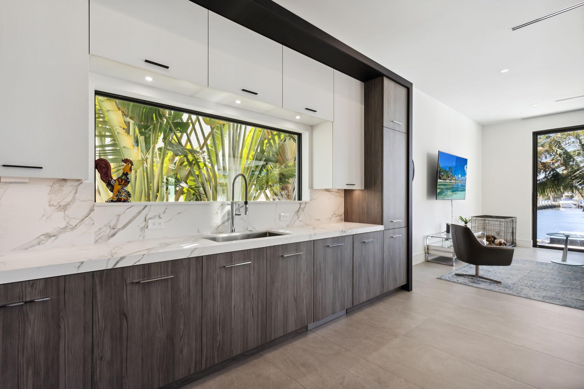 POINSETTIA GARDENS FIRST - Residential