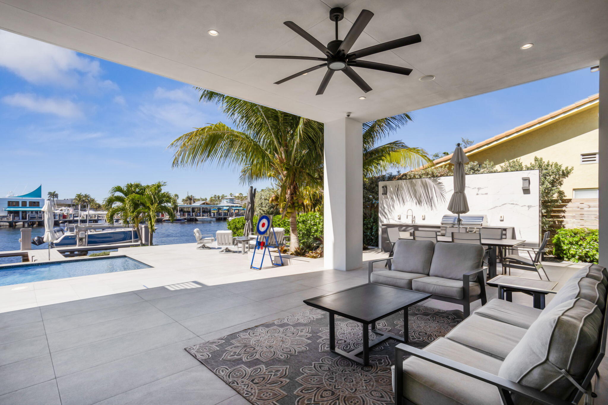 POINSETTIA GARDENS FIRST ADD - Residential