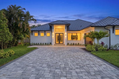 Photo of 513 SW South Carolina Drive, Stuart, FL 34994 (MLS # B26032883)