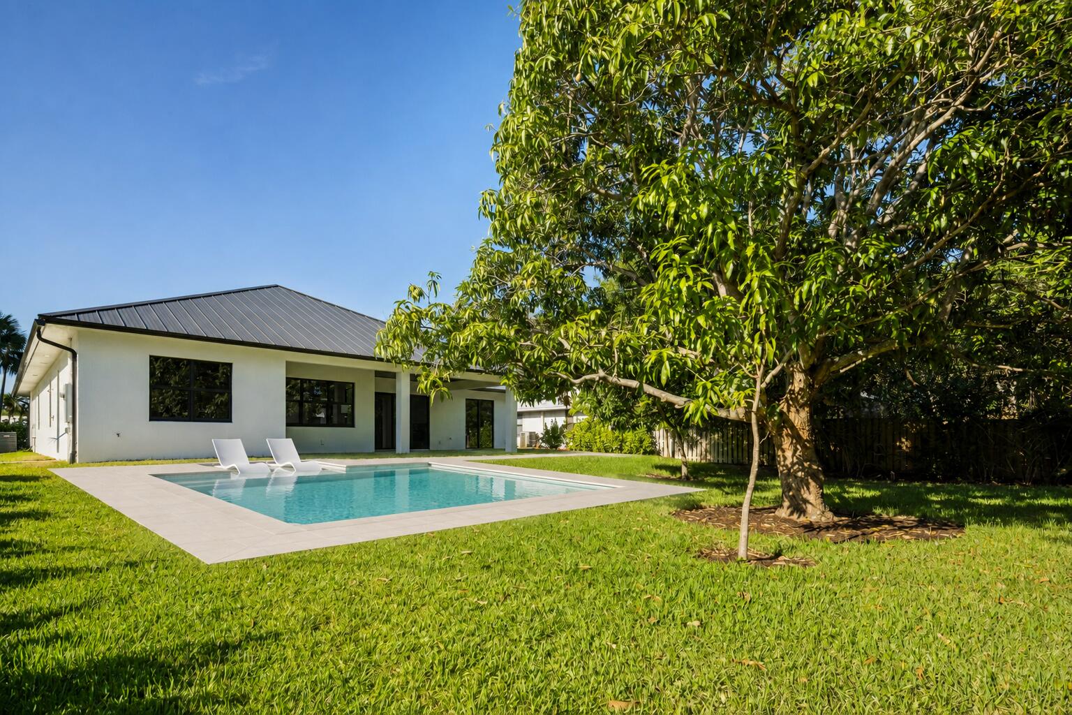 513 SW South Carolina Drive