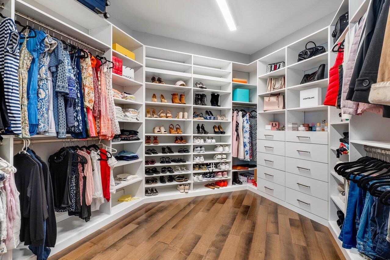 BOCA BRIDGES - Residential