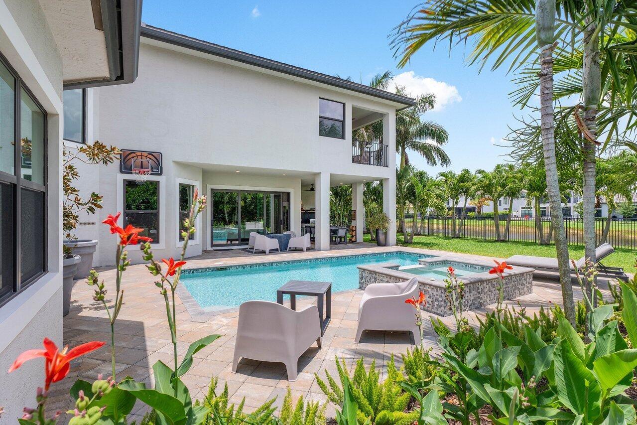 BOCA BRIDGES - Residential