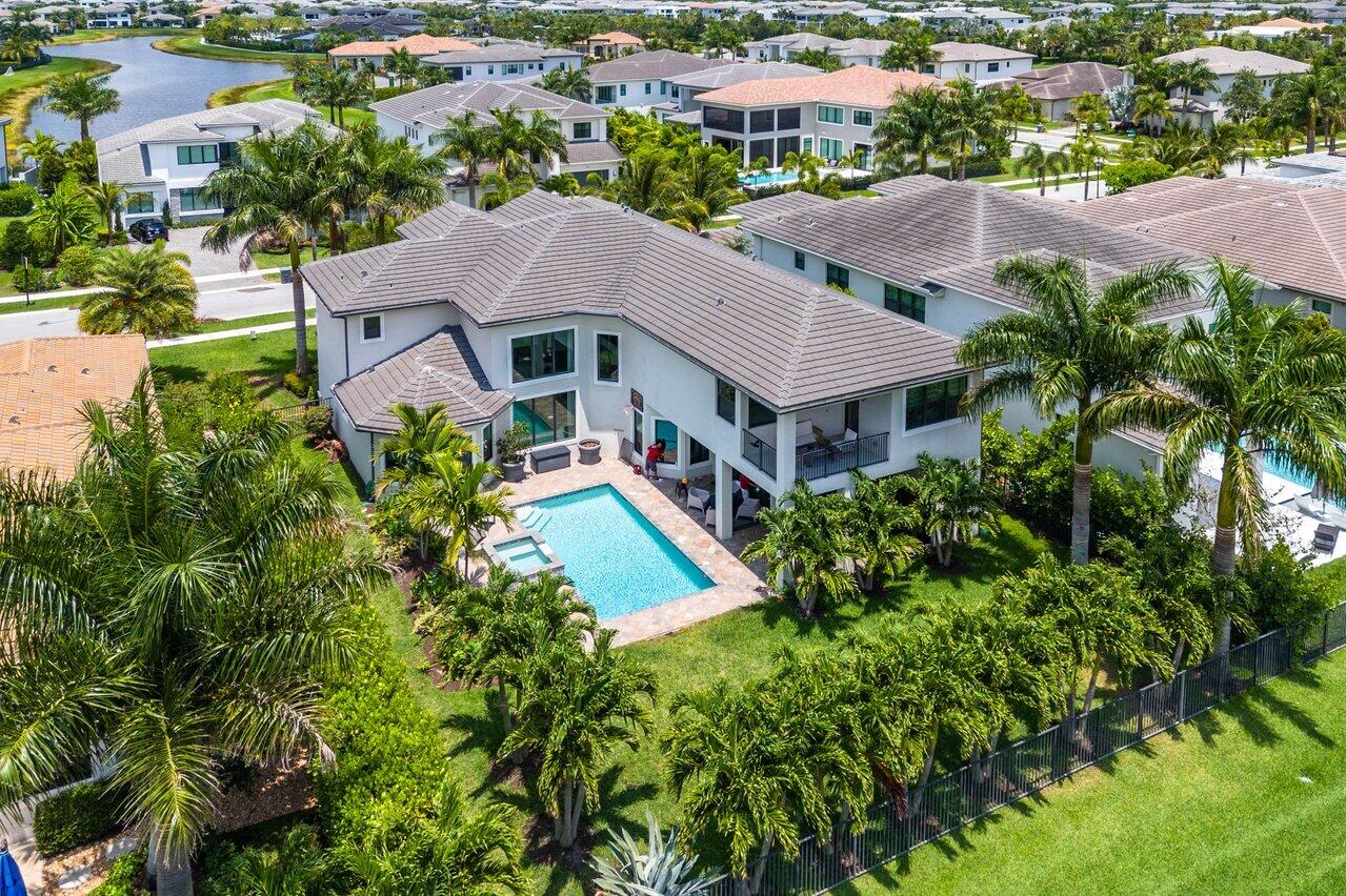 BOCA BRIDGES - Residential