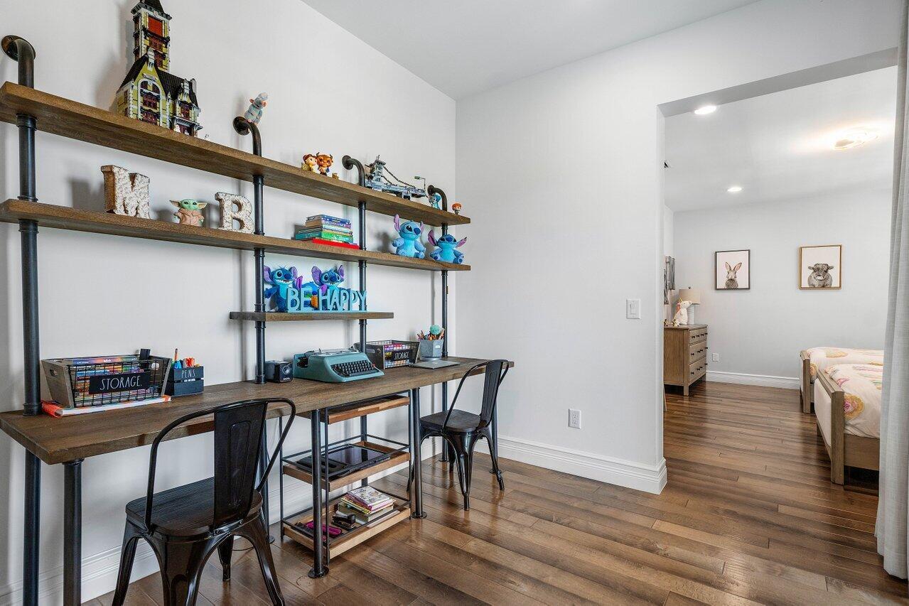 BOCA BRIDGES - Residential