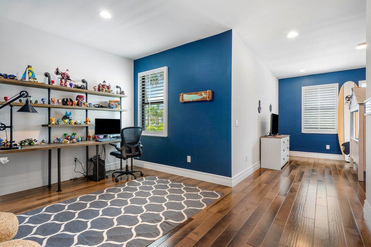 BOCA BRIDGES - Residential