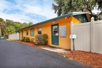 220 N McCall Rd