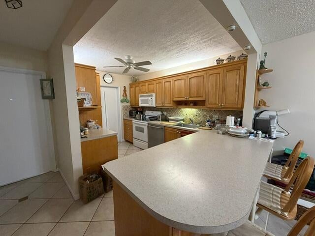 2731 NE 14th Street Causeway 307