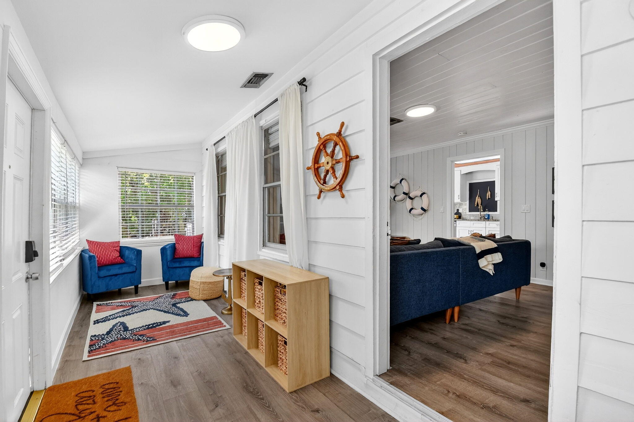 HILLCREST - Residential