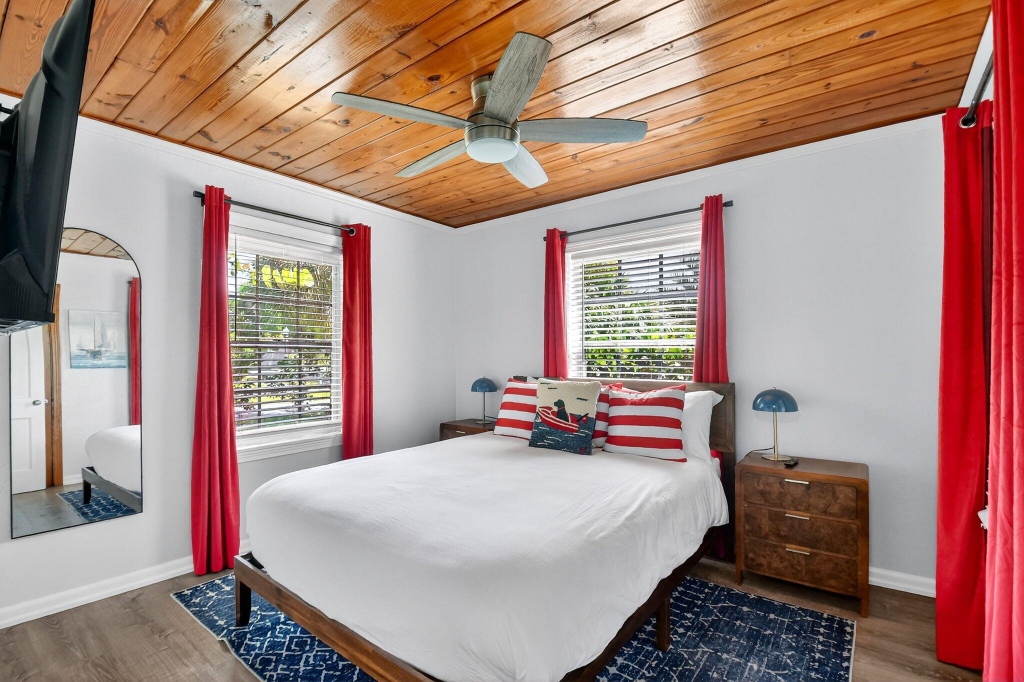 HILLCREST - Residential