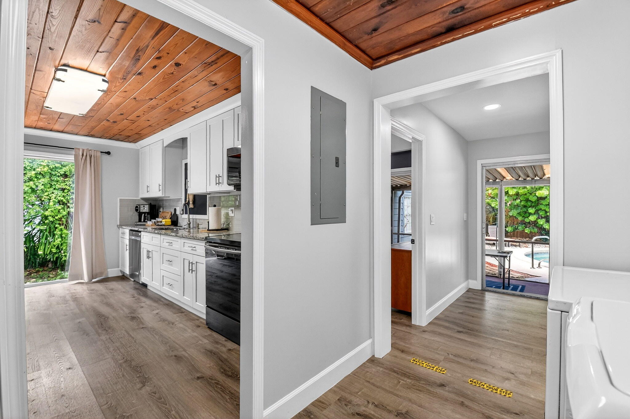 HILLCREST - Residential