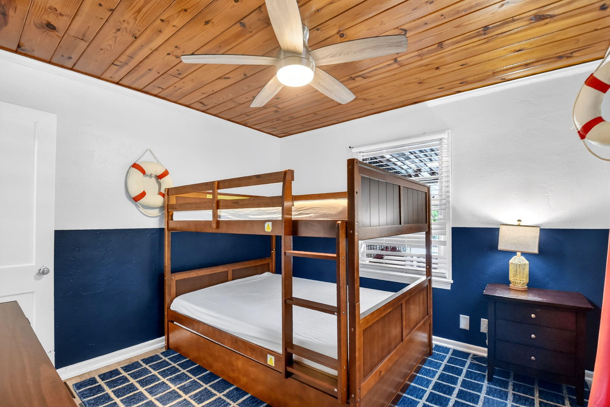 HILLCREST - Residential
