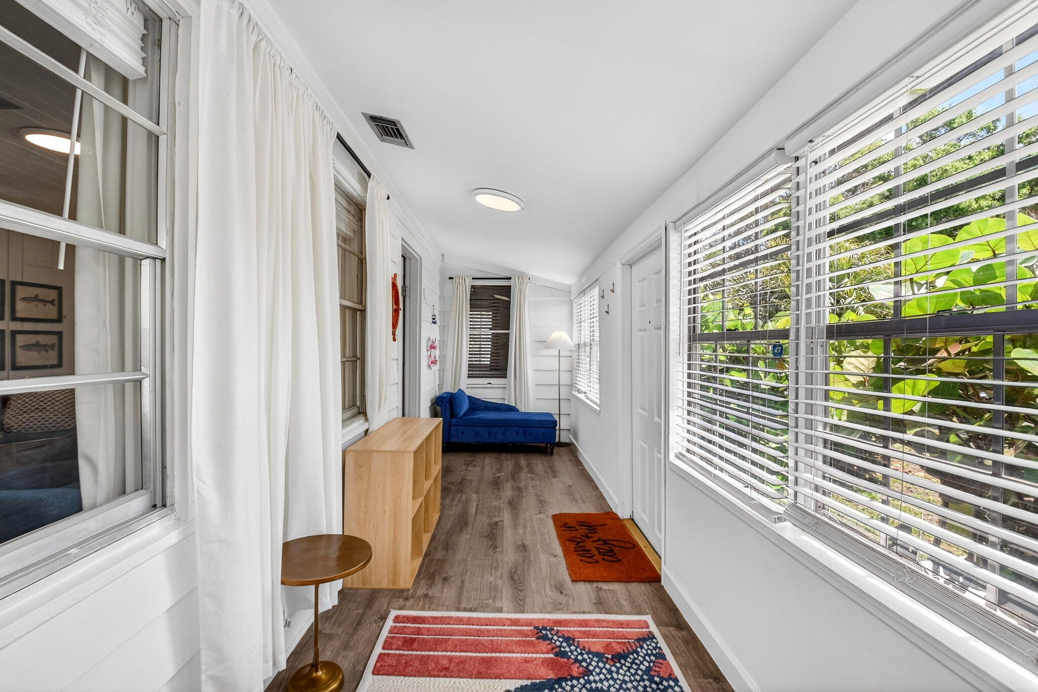 HILLCREST - Residential