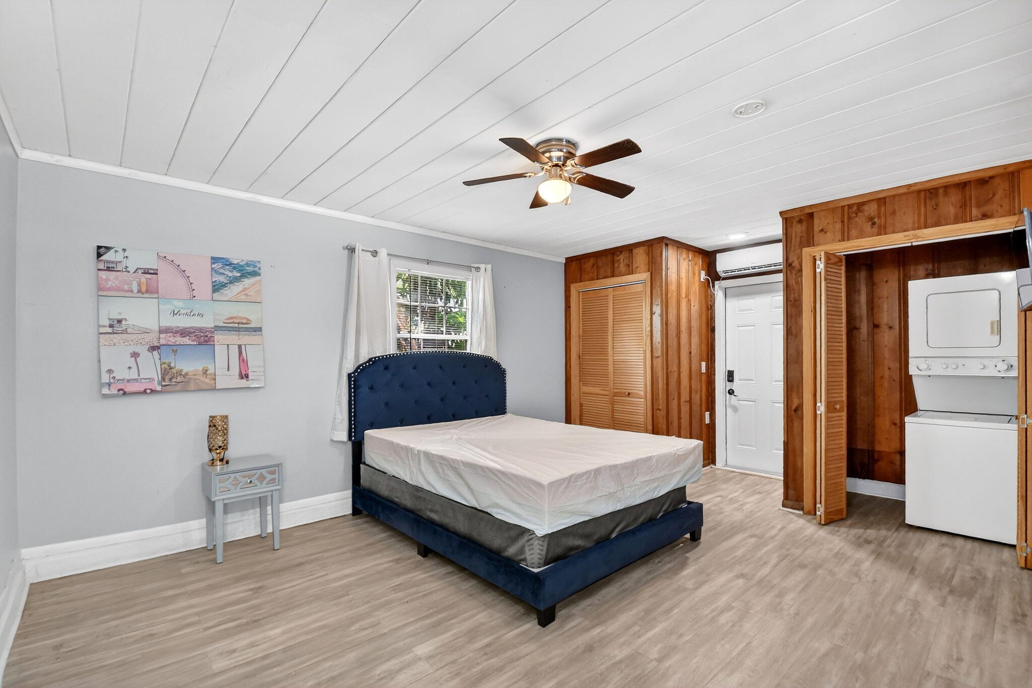HILLCREST - Residential