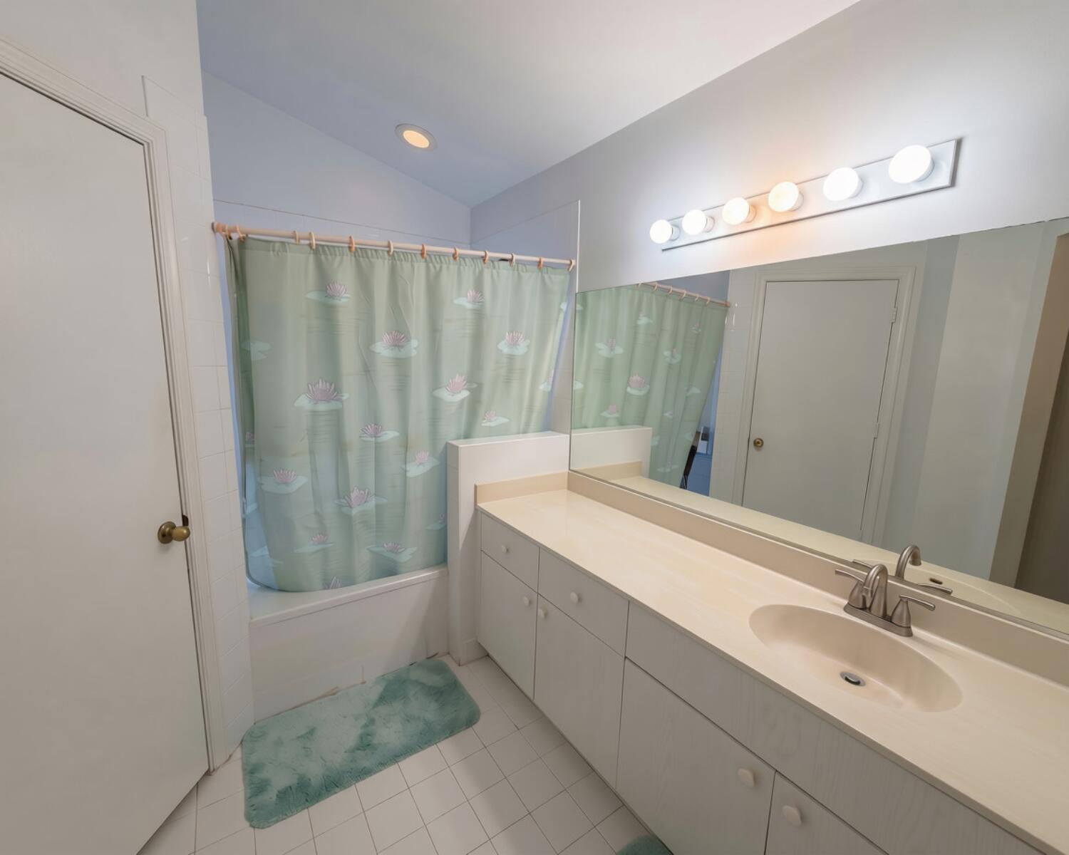 3703 NW 63RD Court, Coconut Creek, FL, 33073/$499,999 4 3703 NW 63RD Court