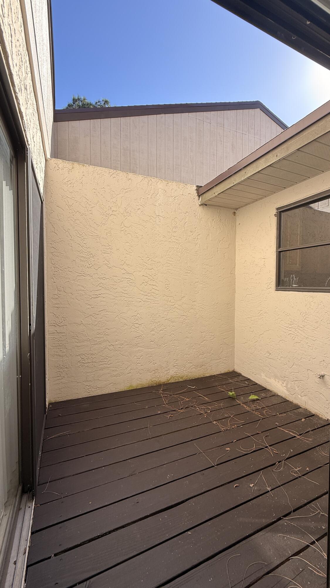 STONES THROW TOWNHOMES - Residential