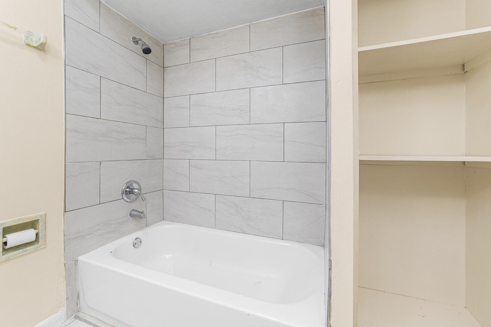 Treasure Island Un 03 - Residential