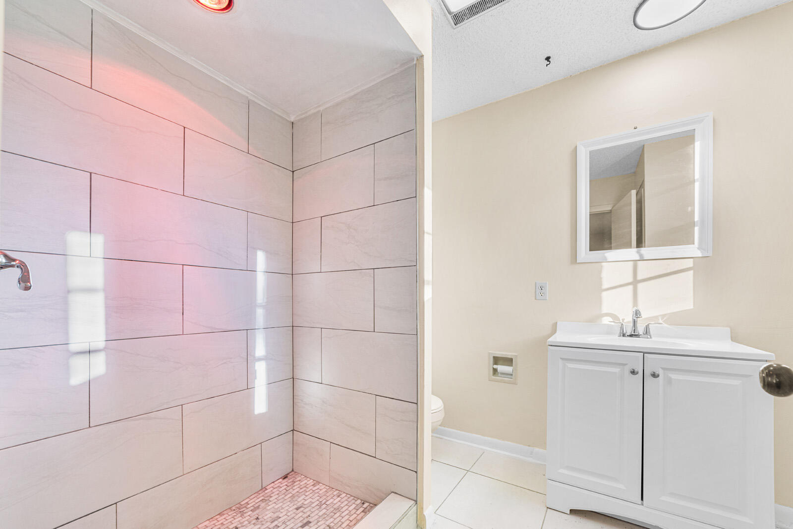 Treasure Island Un 03 - Residential