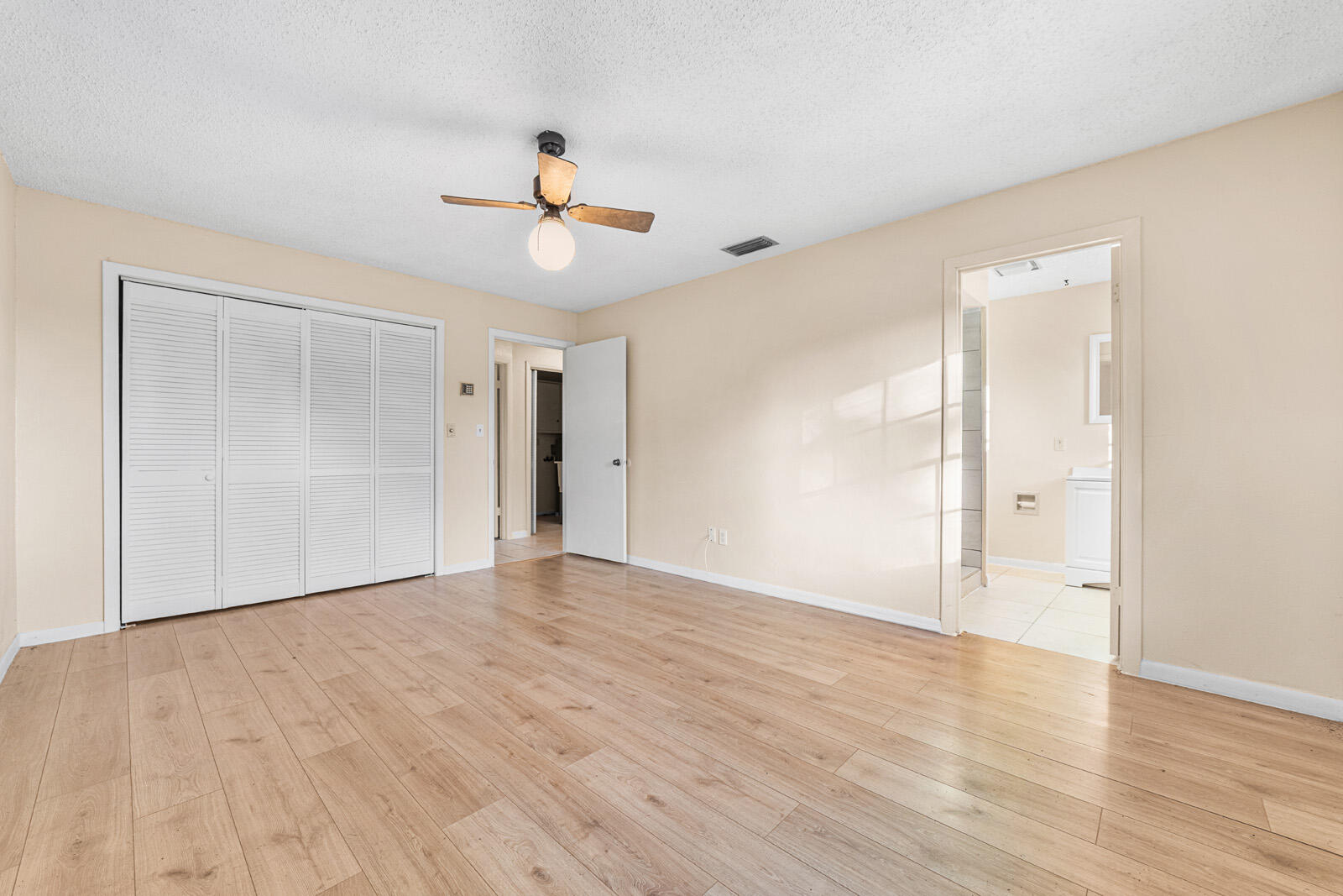 Treasure Island Un 03 - Residential