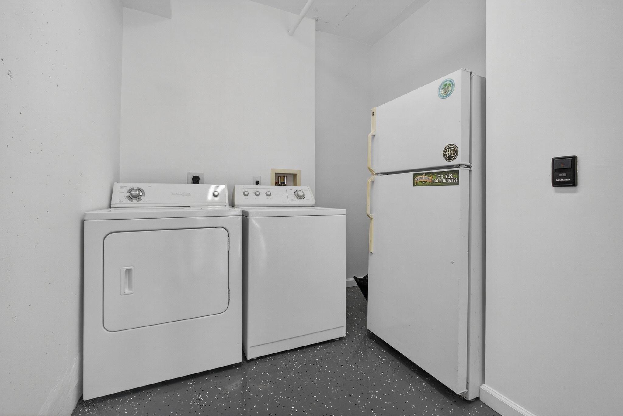 FIORE AT THE GARDENS COND - Residential Lease