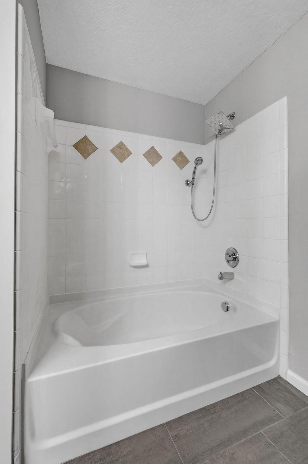 FIORE AT THE GARDENS COND - Residential Lease