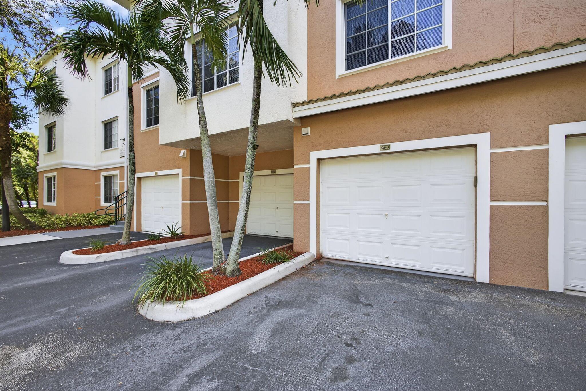 FIORE AT THE GARDENS COND - Residential Lease