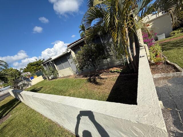 BOUNDBROOK CONDO S - Residential