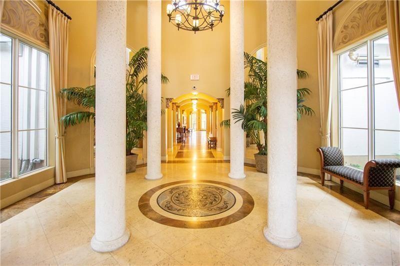 VIZCAYA LAKES CONDO - Residential Lease