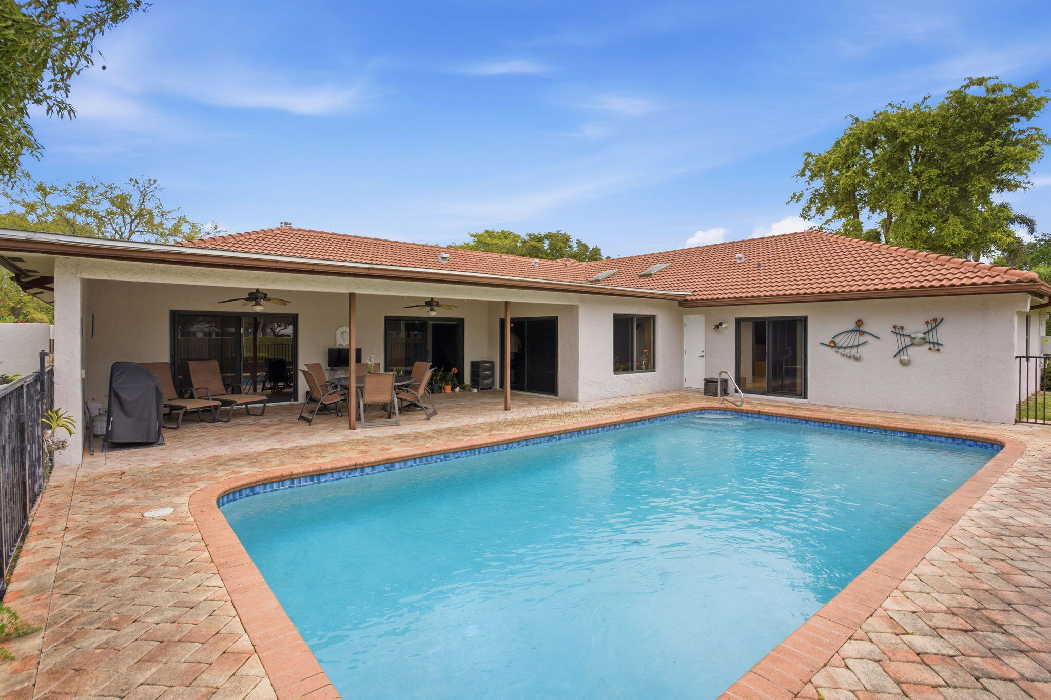 BOCA RATON BATH & TENNIS CLUB - Residential