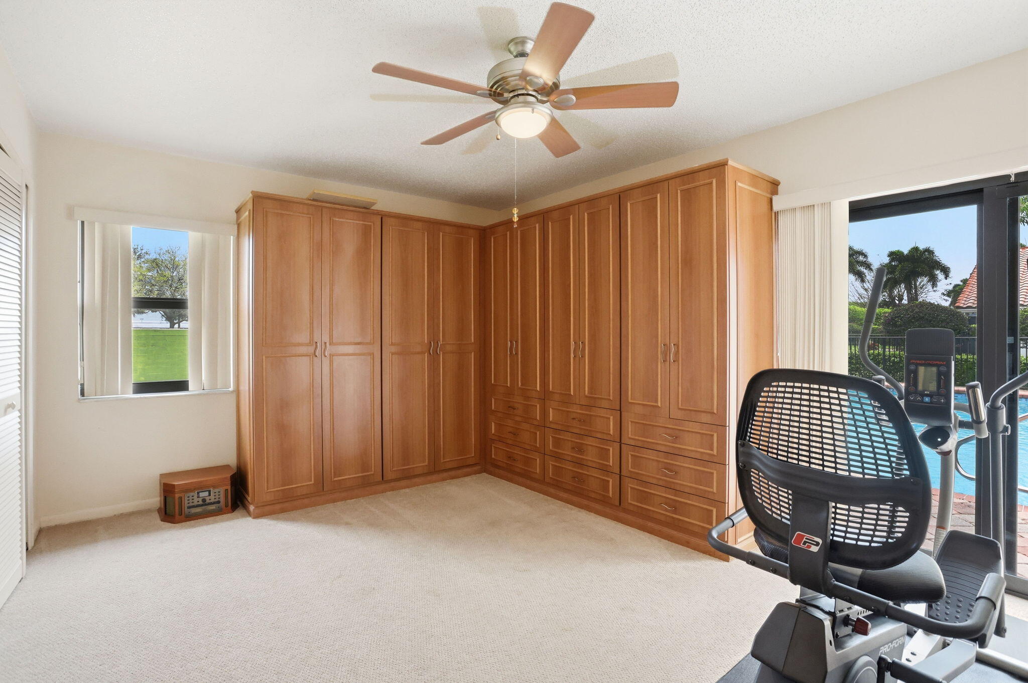 BOCA RATON BATH & TENNIS CLUB - Residential