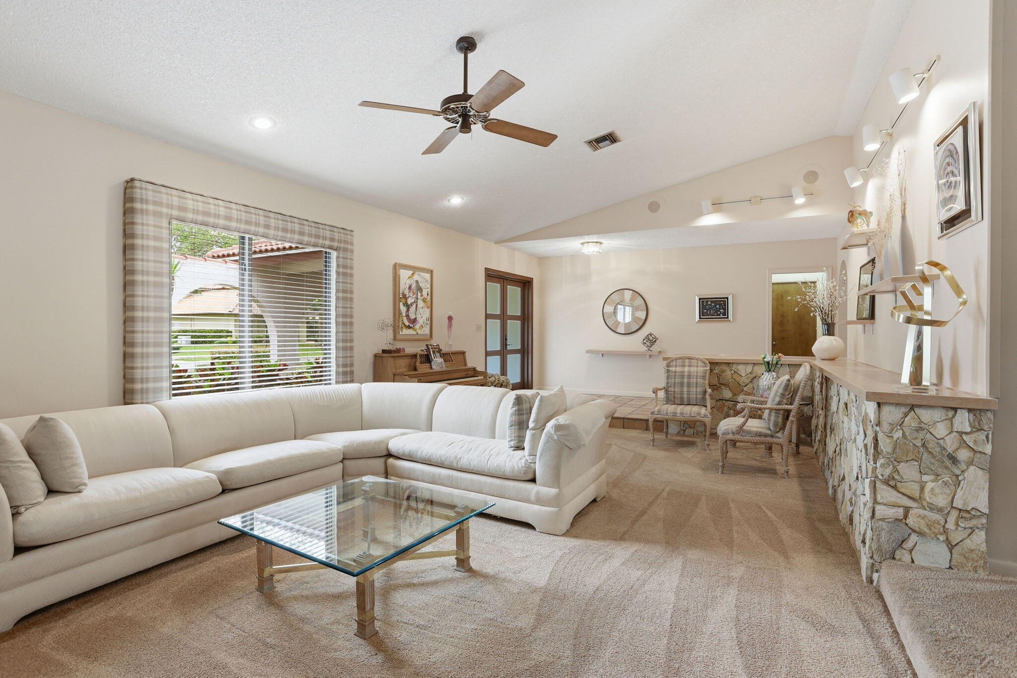 BOCA RATON BATH & TENNIS CLUB - Residential