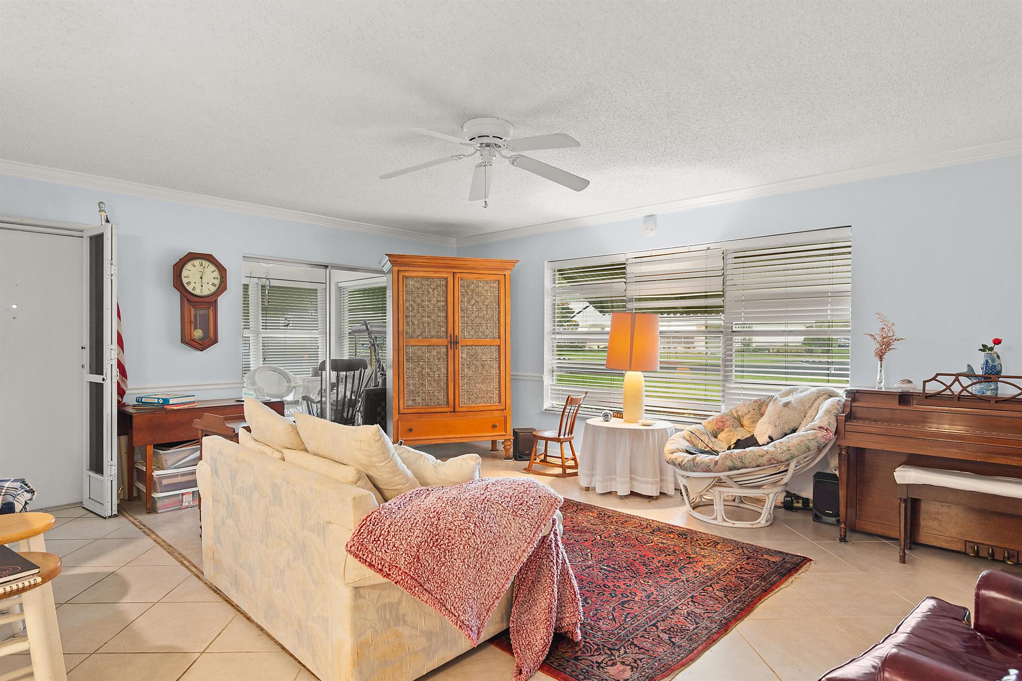 906 Savannas Point Drive Drive