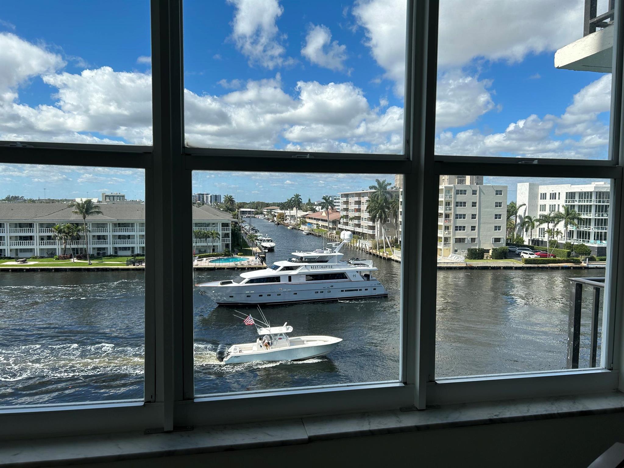 CONTINENTAL CONDO - Residential