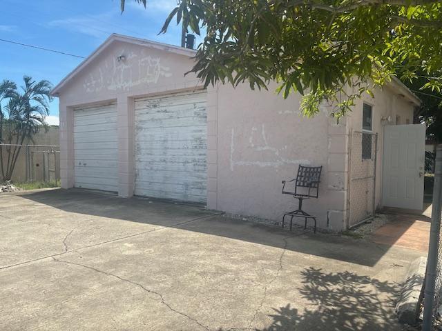 Photo of 813 Truman Avenue, Lake Worth, FL 33460 (MLS # R11117614)