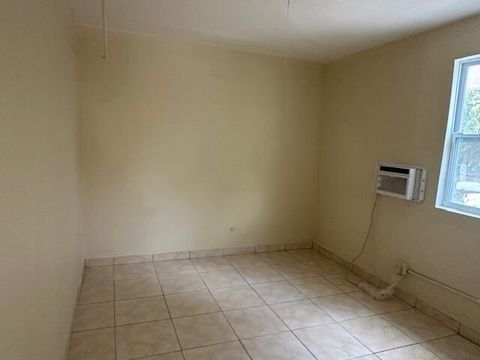 5826 Bermuda Circle E West Palm Beach FL 33407