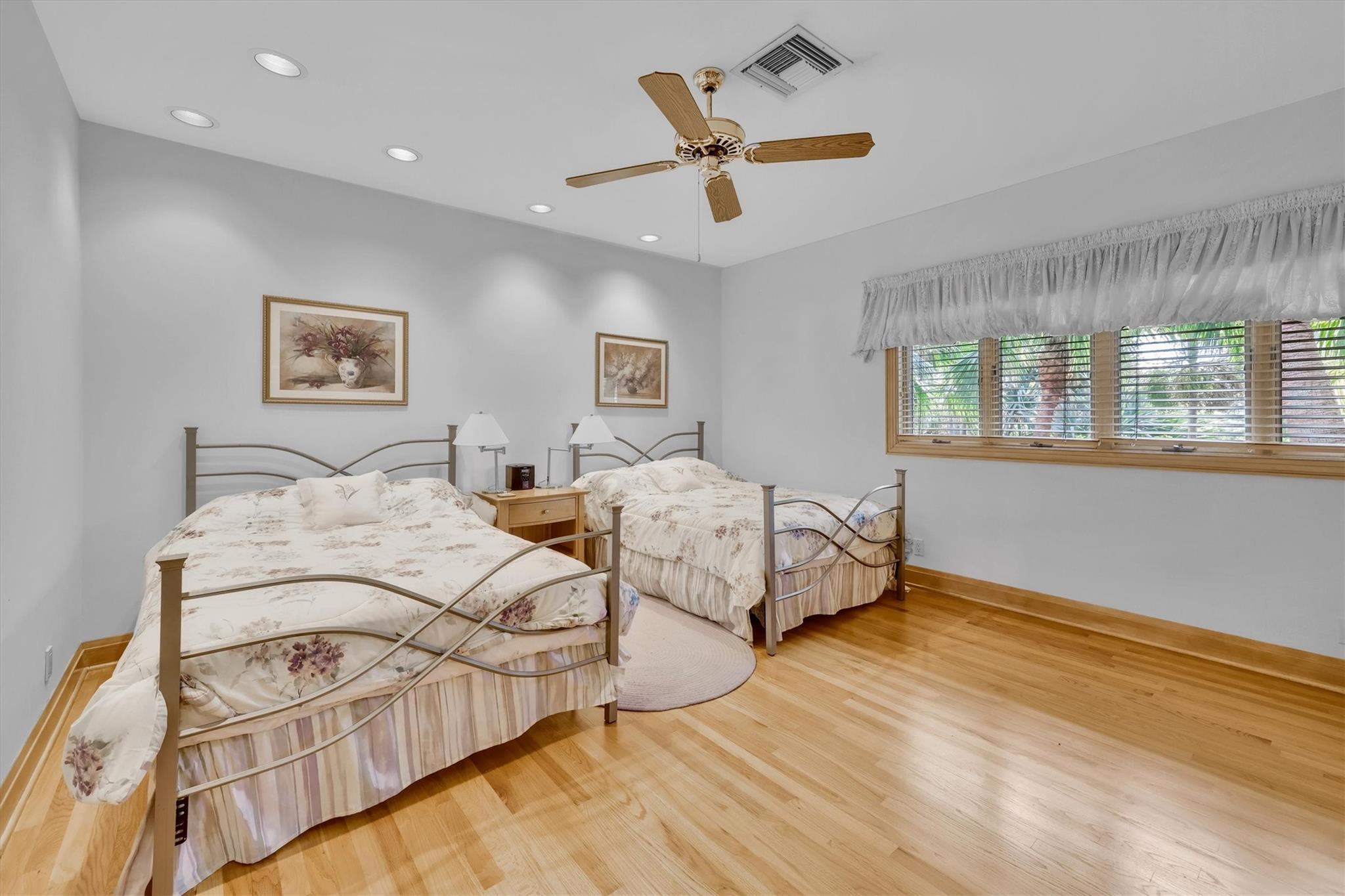 Sea Ranch Lakes 40-29 B - Residential