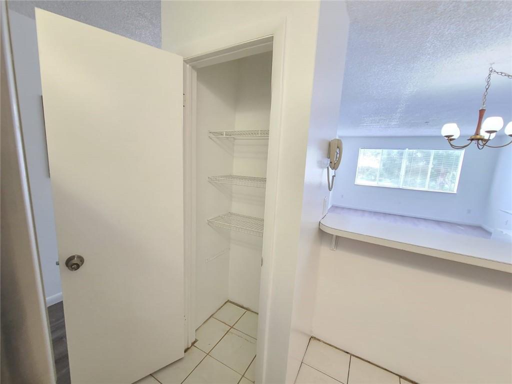 Naranja Lakes Condo - Residential Lease