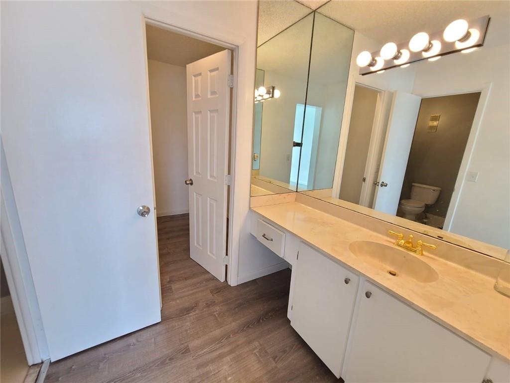 Naranja Lakes Condo - Residential Lease