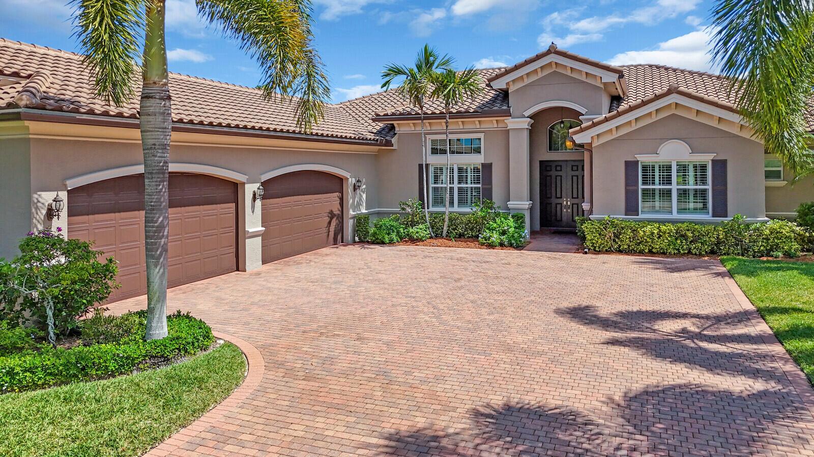 7802 Maywood Crest Drive