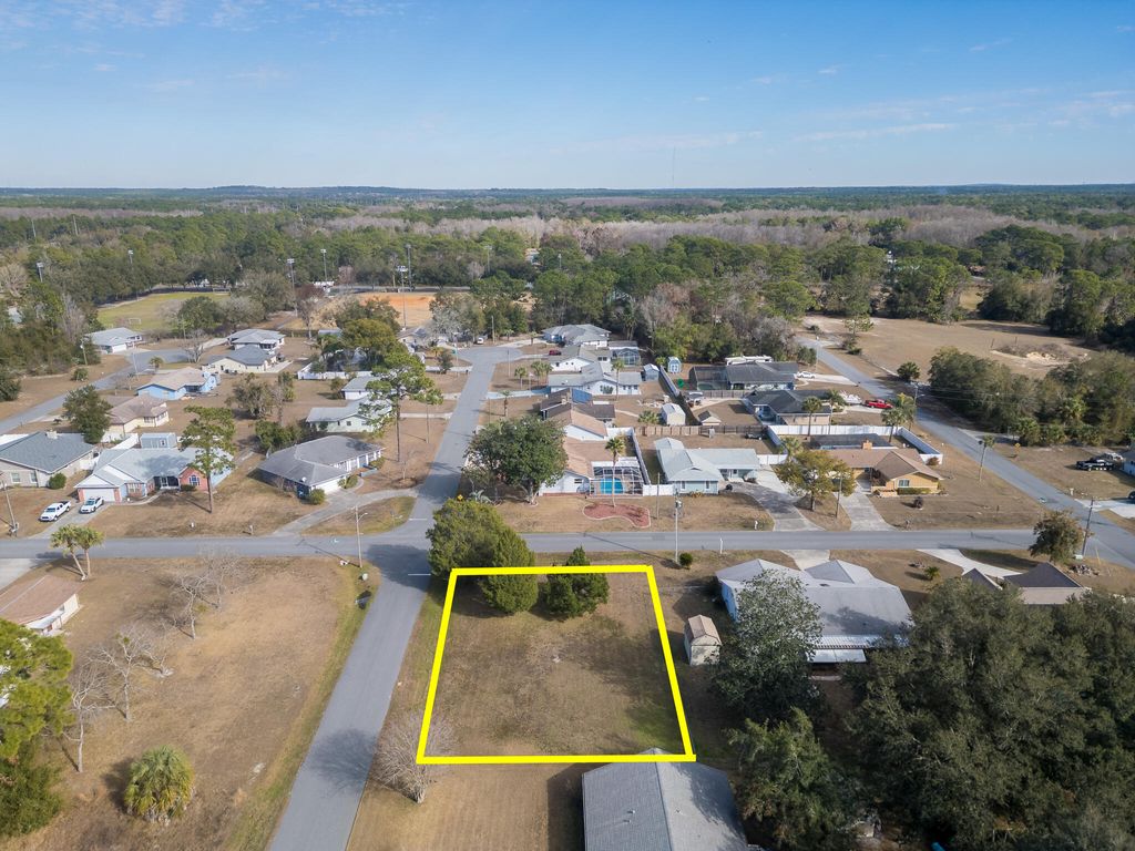 Photo of 4250 S Centennial Avenue, Homosassa, FL 34446 (MLS # B26019617)