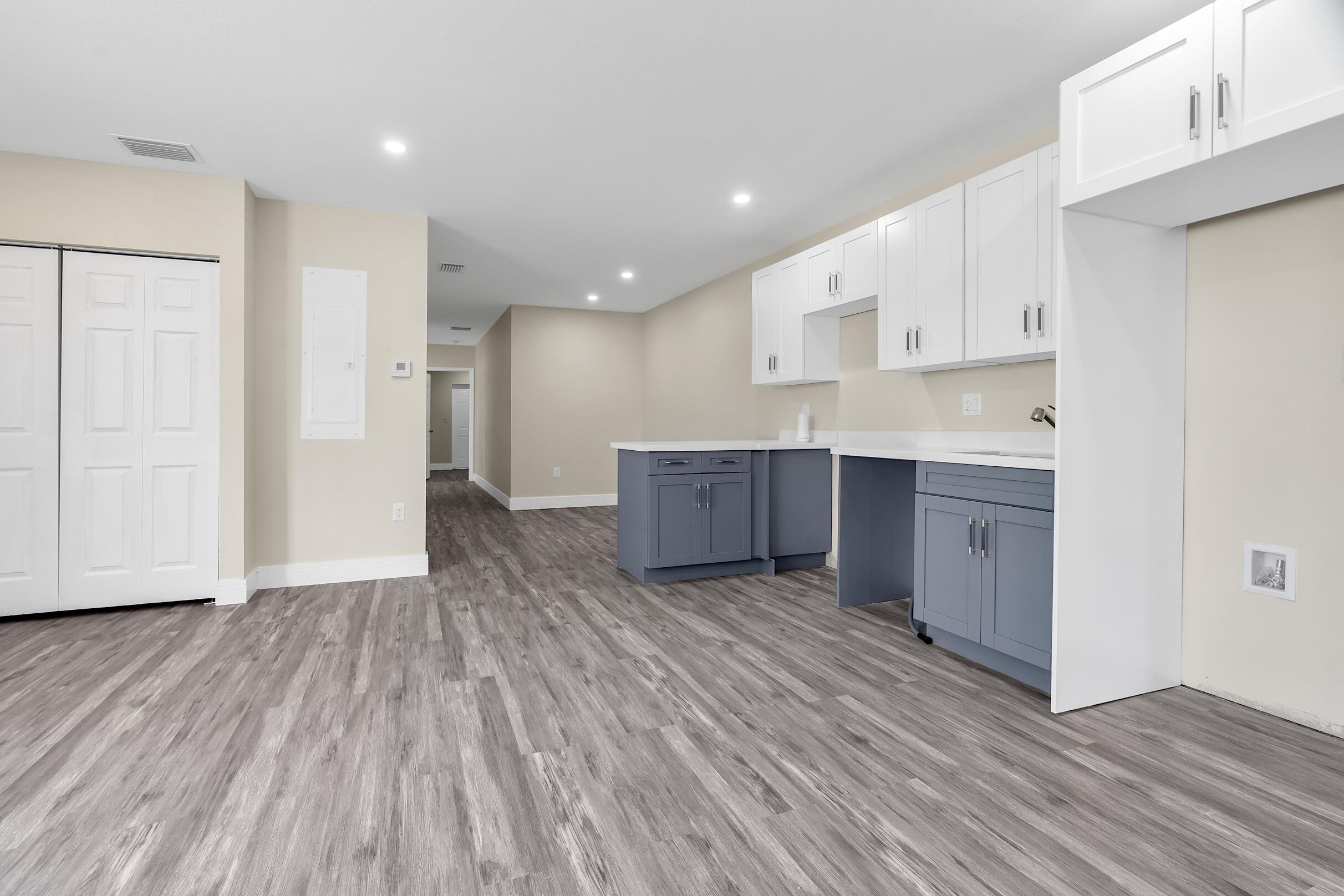 NORTH WEST LAUDERDALE - Residential Lease