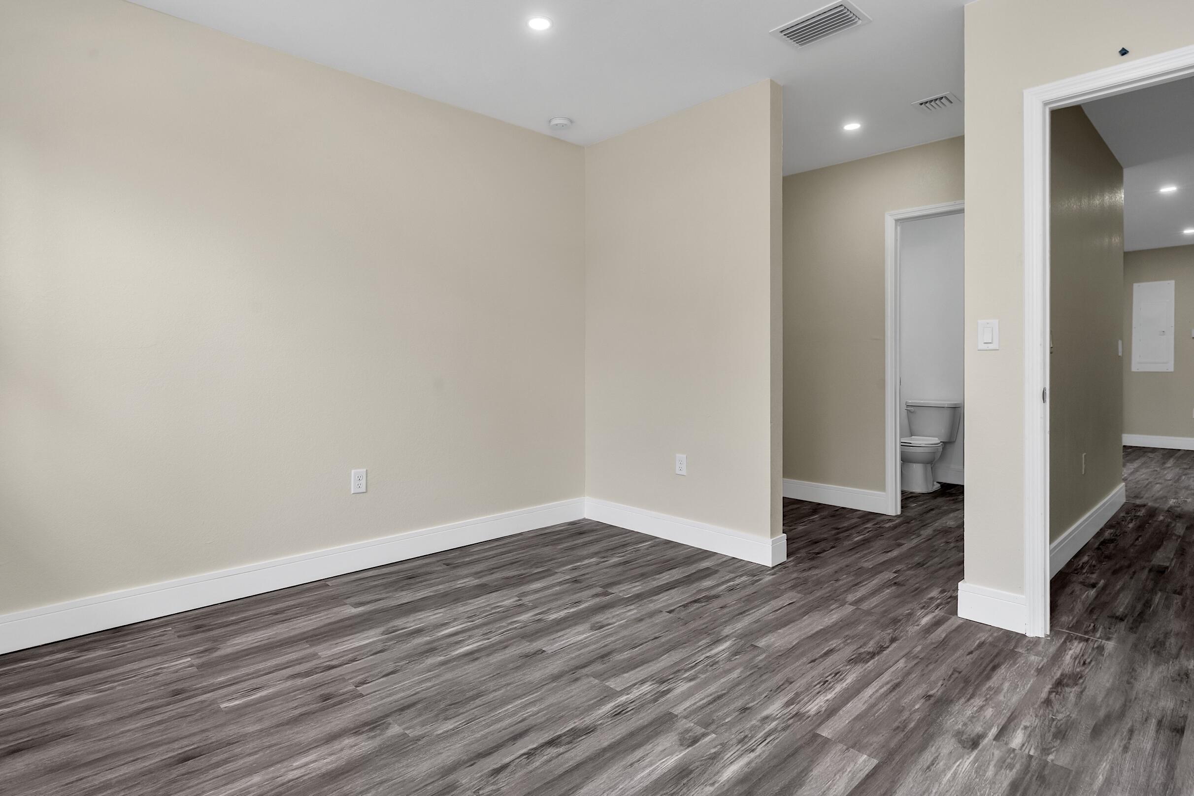 NORTH WEST LAUDERDALE - Residential Lease