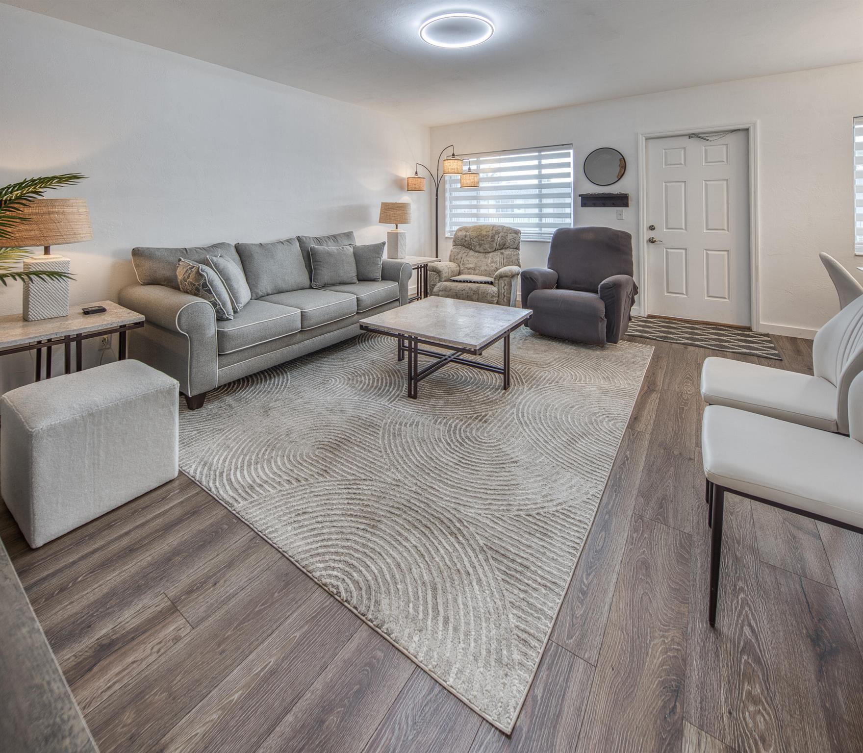 PARKVIEW VILLAS CONDO - Residential