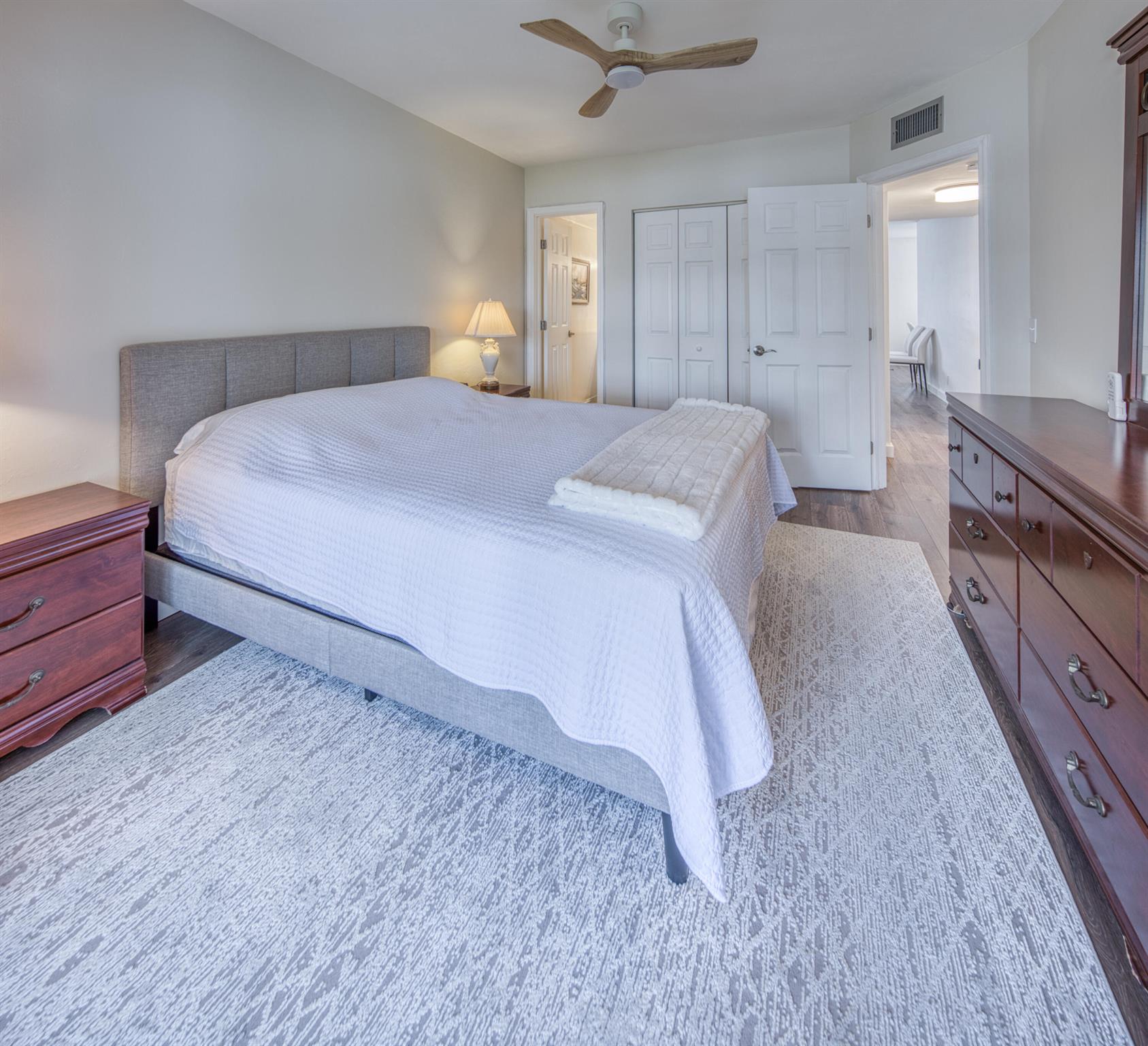 PARKVIEW VILLAS CONDO - Residential