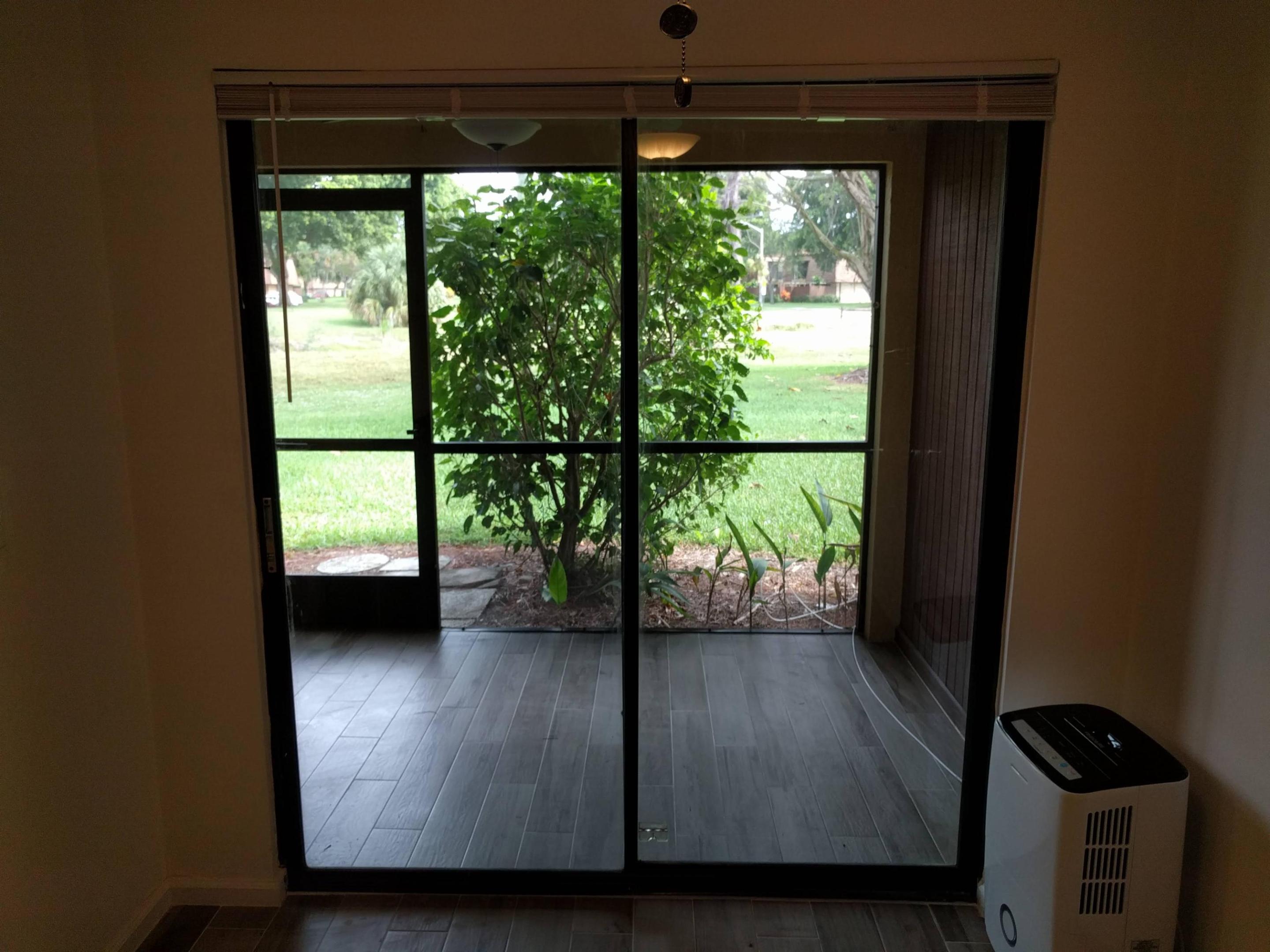 Oak Court - Residential Lease