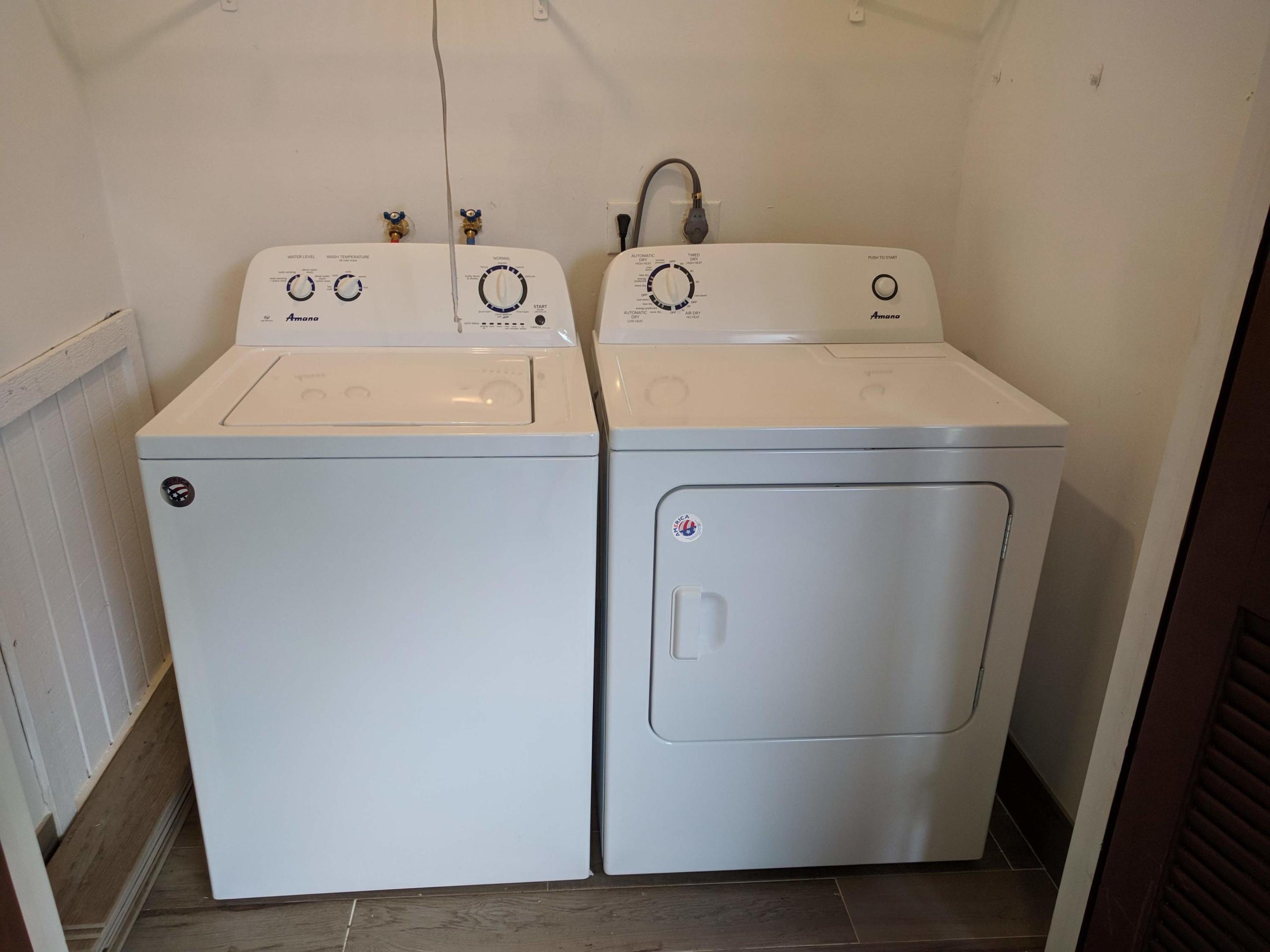 Oak Court - Residential Lease